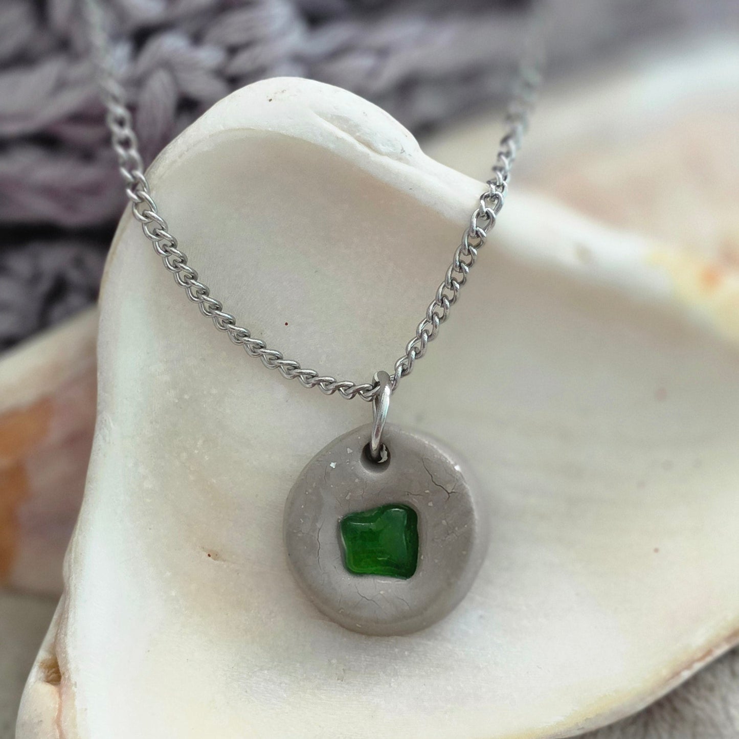 Handcrafts
Handmade
Trendy
Aesthetic
Stainless steel
trendy jewelry
handcrafted jewelry
exclusive handmade jewelry
fashion jewelry
Modern Jewelry
spring-summer
Waterproof
artisan-crafted jewelry
Pendant
pendant necklace fashion
Accesorios únicos
desechos de mar
sea glass
polymer clay jewelry
polymer clay
