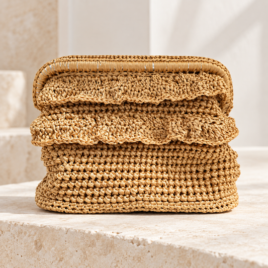 clutch bag, cartera tejida de mano, crochet bag, crochet design, golden purse, elegant purse.