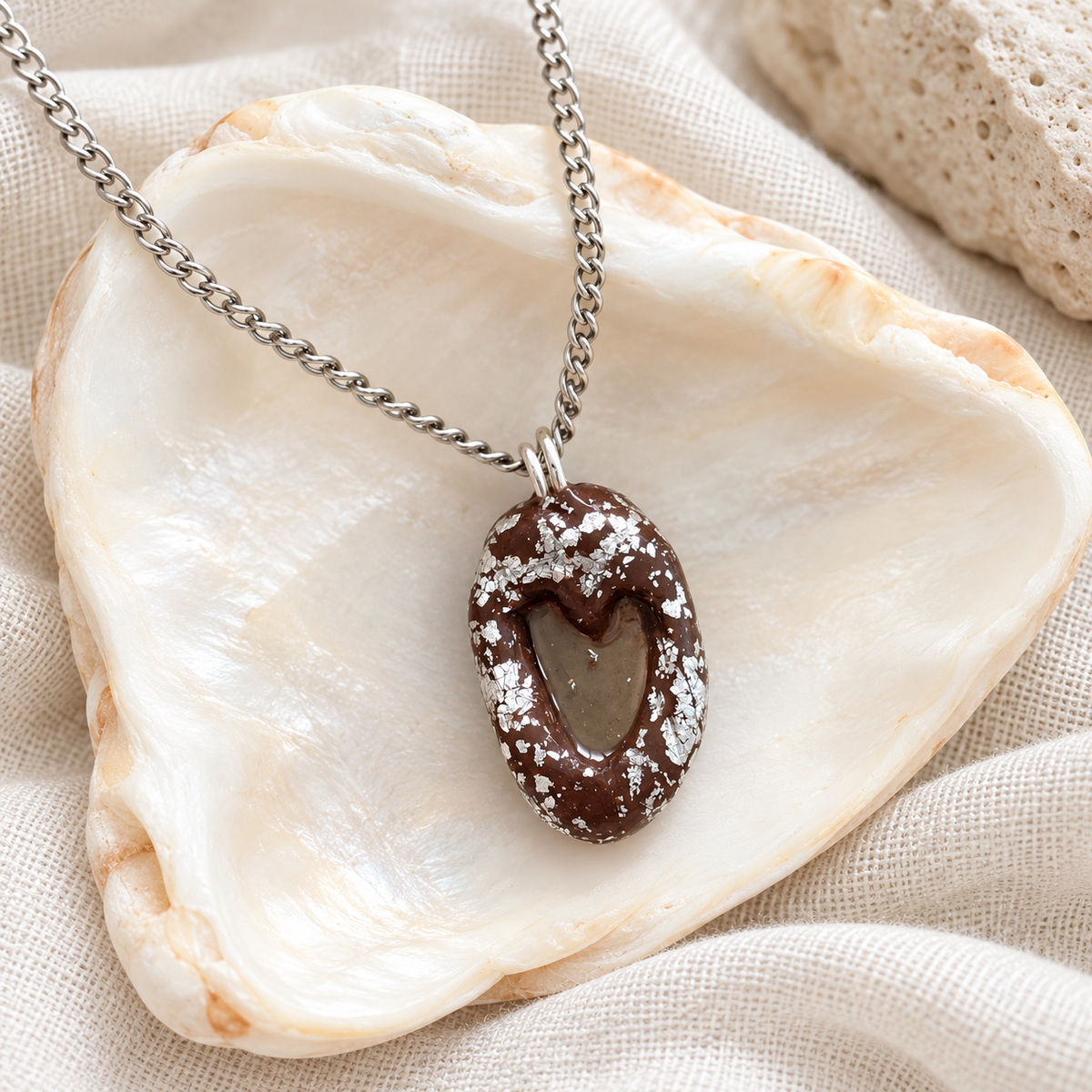 Handcrafts
Handmade
Trendy
Aesthetic
Stainless steel
trendy jewelry
handcrafted jewelry
exclusive handmade jewelry
fashion jewelry
Modern Jewelry
spring-summer
Waterproof
artisan-crafted jewelry
Pendant
pendant necklace fashion
Accesorios únicos
desechos de mar
sea glass
polymer clay jewelry
polymer clay