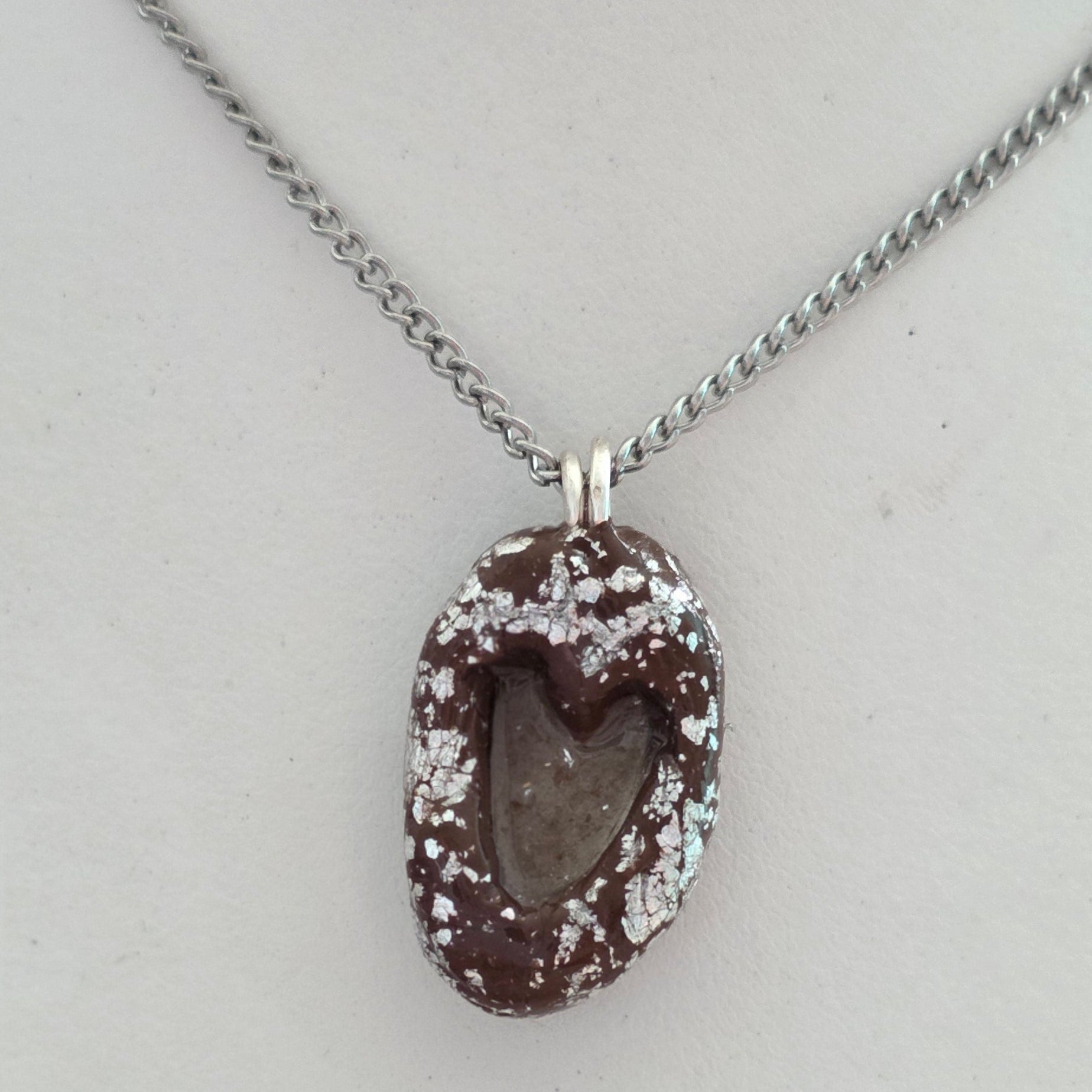 Handcrafts
Handmade
Trendy
Aesthetic
Stainless steel
trendy jewelry
handcrafted jewelry
exclusive handmade jewelry
fashion jewelry
Modern Jewelry
spring-summer
Waterproof
artisan-crafted jewelry
Pendant
pendant necklace fashion
Accesorios únicos
desechos de mar
sea glass
polymer clay jewelry
polymer clay