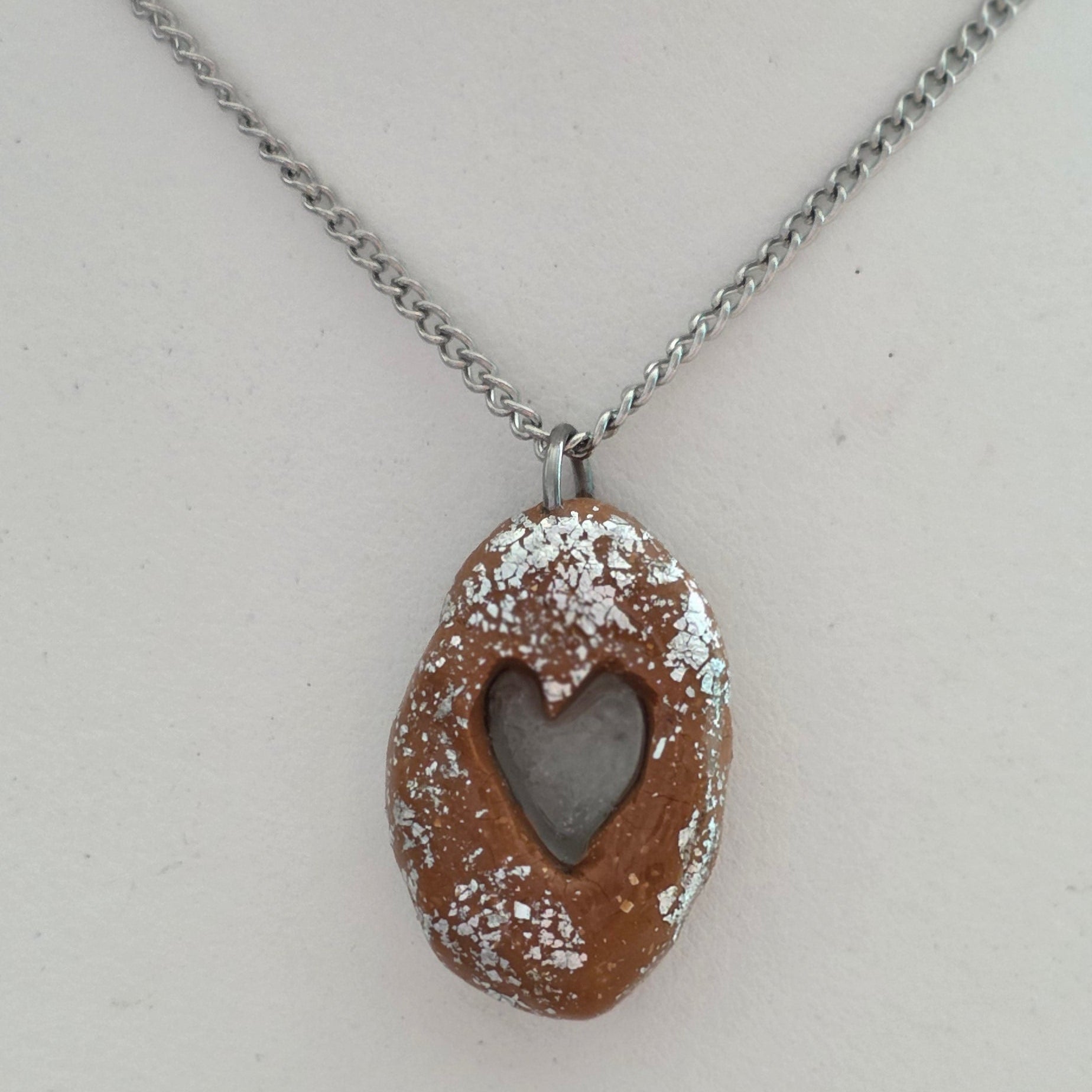 Handcrafts
Handmade
Trendy
Aesthetic
Stainless steel
trendy jewelry
handcrafted jewelry
exclusive handmade jewelry
fashion jewelry
Modern Jewelry
spring-summer
Waterproof
artisan-crafted jewelry
Pendant
pendant necklace fashion
Accesorios únicos
desechos de mar
sea glass
polymer clay jewelry
polymer clay