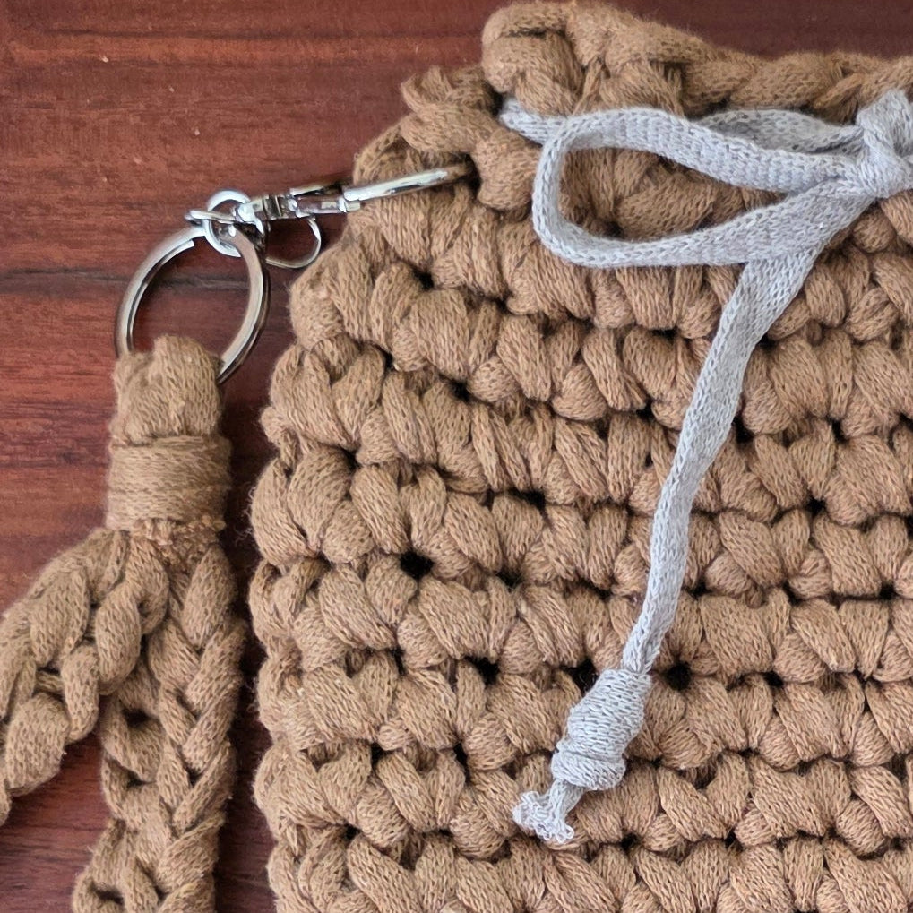 Aesthetic
Handcrafts
Handmade
Trendy
crochet craft
crochet designer
crochet lovers
crochet stitches
Crochet
bolsos en crochet
clutch crochet
boho accessories
boho chic
boho artwork
wristlet bag
cartera de mano
