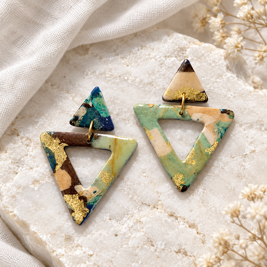 Handcrafts
Aesthetic
Handmade
trendy jewelry
handcrafted jewelry
exclusive handmade jewelry
Blessed Knots design
exclusive handmade earrings
Aretes Artesanales en Polymer Clay
Aretes hechos a mano en polymer clay marmolizado
polymer clay
polymer clay earrings
polymer clay jewelry
polymer clay marmolizado
arcilla polimerica
geometric jewelry