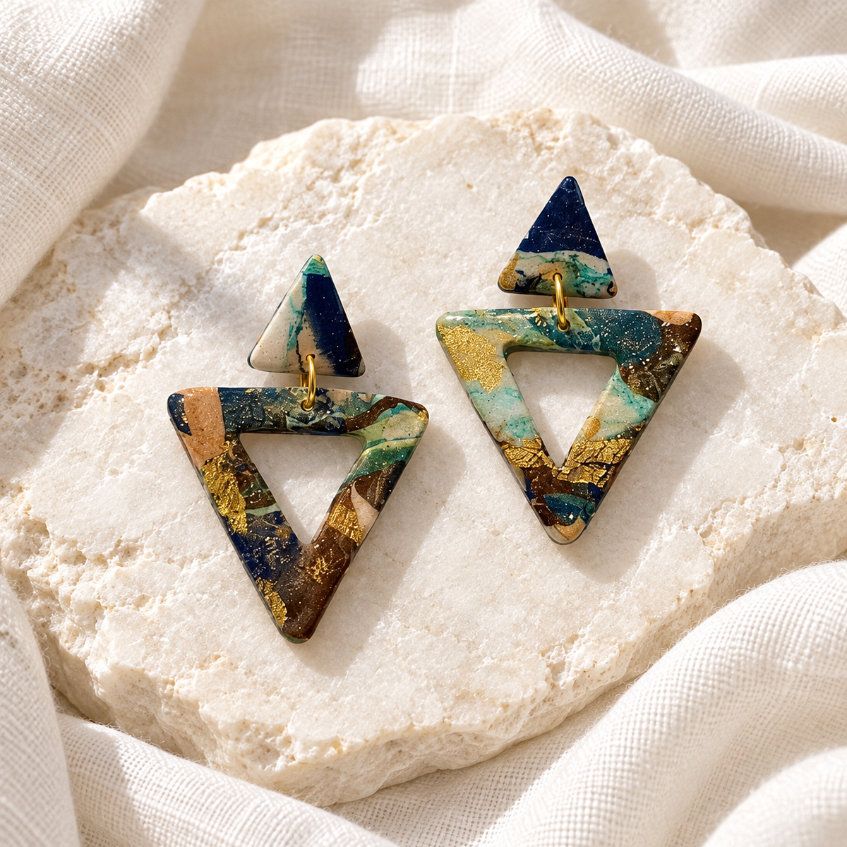 Handcrafts
Aesthetic
Handmade
trendy jewelry
handcrafted jewelry
exclusive handmade jewelry
Blessed Knots design
exclusive handmade earrings
Aretes Artesanales en Polymer Clay
Aretes hechos a mano en polymer clay marmolizado
polymer clay
polymer clay earrings
polymer clay jewelry
polymer clay marmolizado
arcilla polimerica
geometric jewelry