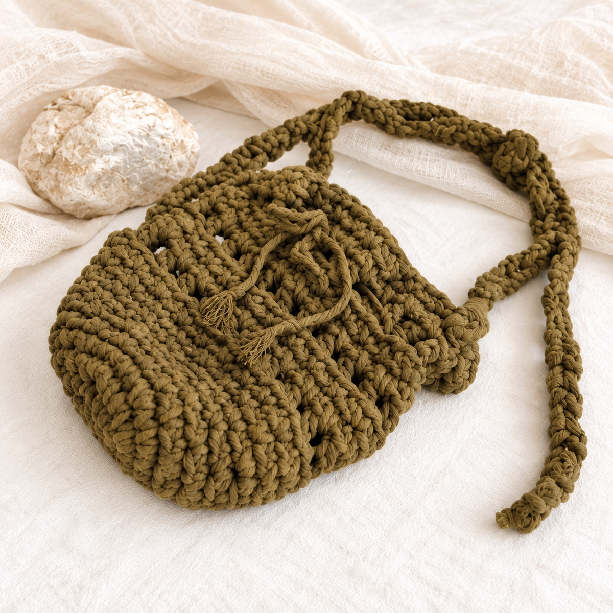 bolso de crochet
Bolso tejido a mano
Bolso algodón 100%
Bolso verde militar
Bolso verde oliva
Crochet bag handmade
Bolso artesanal
Bolso con cordón
Bolso casual mujer
handmade bag
Bolso pequeño
Accesorios hechos a mano
blessed knots
Bolsos tejidos Puerto Rico
Bolso natural