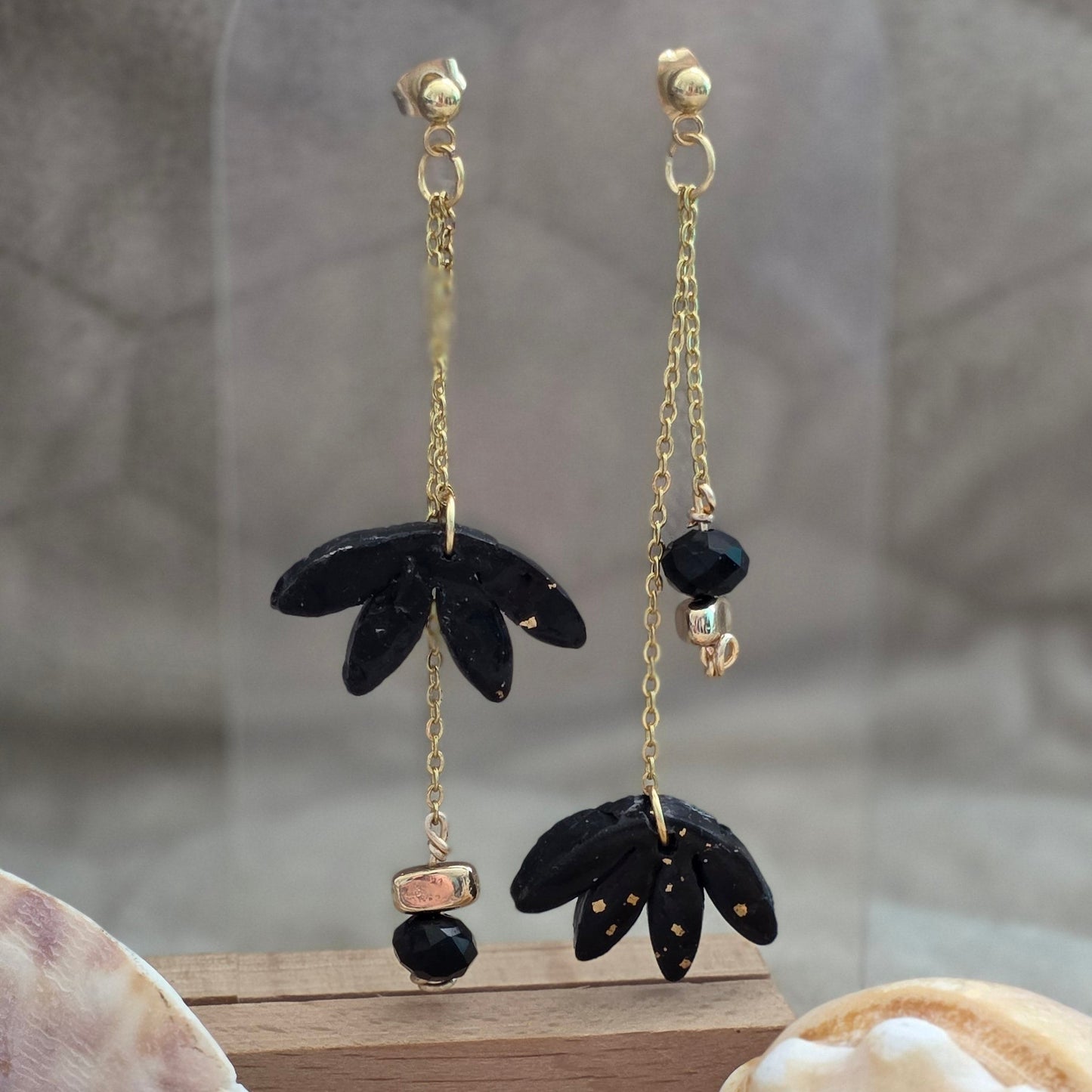 black earrings, polymer clay earrings, handmade earrings, statement earrings, gold detail earrings, dangle earrings, elegant earrings, artisan jewelry, unique earrings, boho earrings, long chain earrings, handcrafted jewelry, modern earrings
