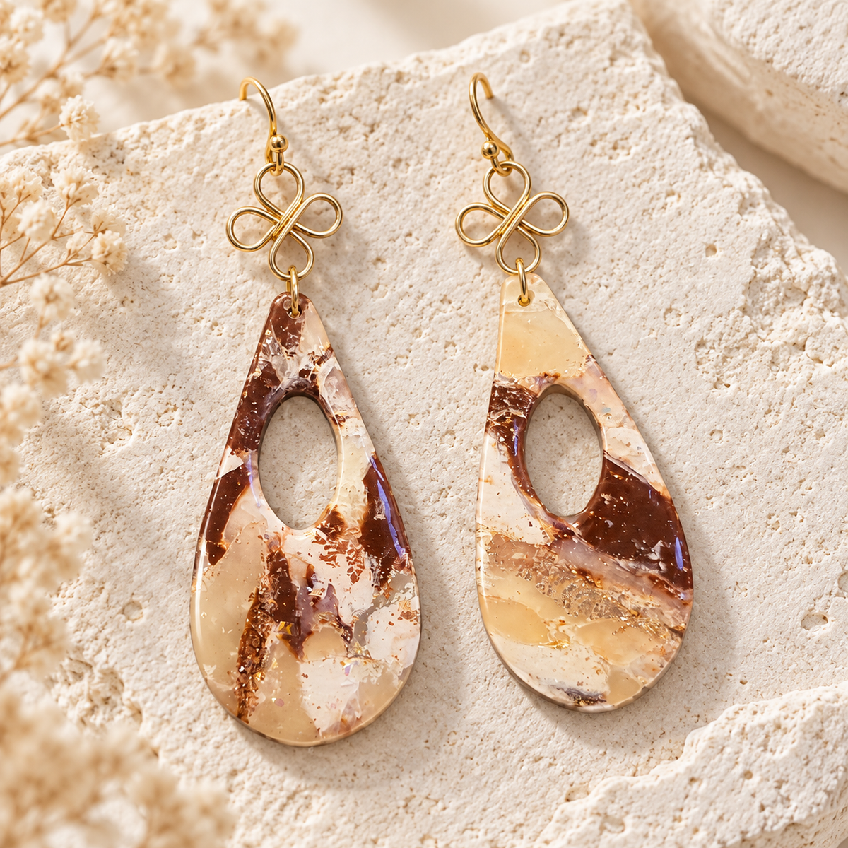 Handcrafts
Aesthetic
Handmade
trendy jewelry
handcrafted jewelry
exclusive handmade jewelry
Blessed Knots design
exclusive handmade earrings
Aretes Artesanales en Polymer Clay
Aretes hechos a mano en polymer clay marmolizado
polymer clay
polymer clay earrings
polymer clay jewelry
polymer clay marmolizado
arcilla polimerica
copper jewelry
Copper wire
copper wire earrings
wire-wrapped
