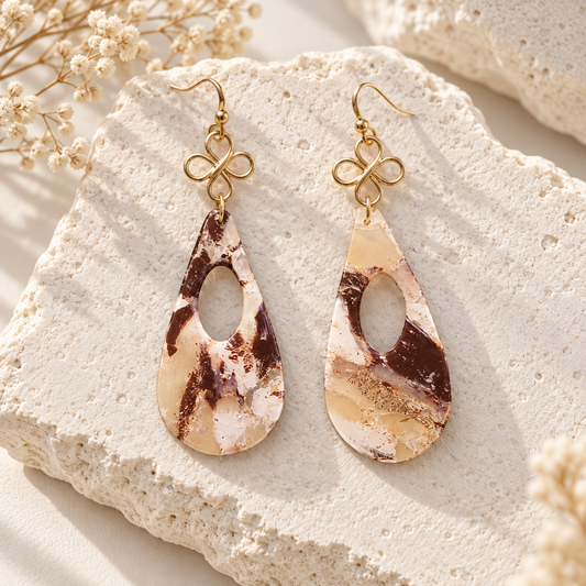 Handcrafts
Aesthetic
Handmade
trendy jewelry
handcrafted jewelry
exclusive handmade jewelry
Blessed Knots design
exclusive handmade earrings
Aretes Artesanales en Polymer Clay
Aretes hechos a mano en polymer clay marmolizado
polymer clay
polymer clay earrings
polymer clay jewelry
polymer clay marmolizado
arcilla polimerica
copper jewelry
Copper wire
copper wire earrings
wire-wrapped