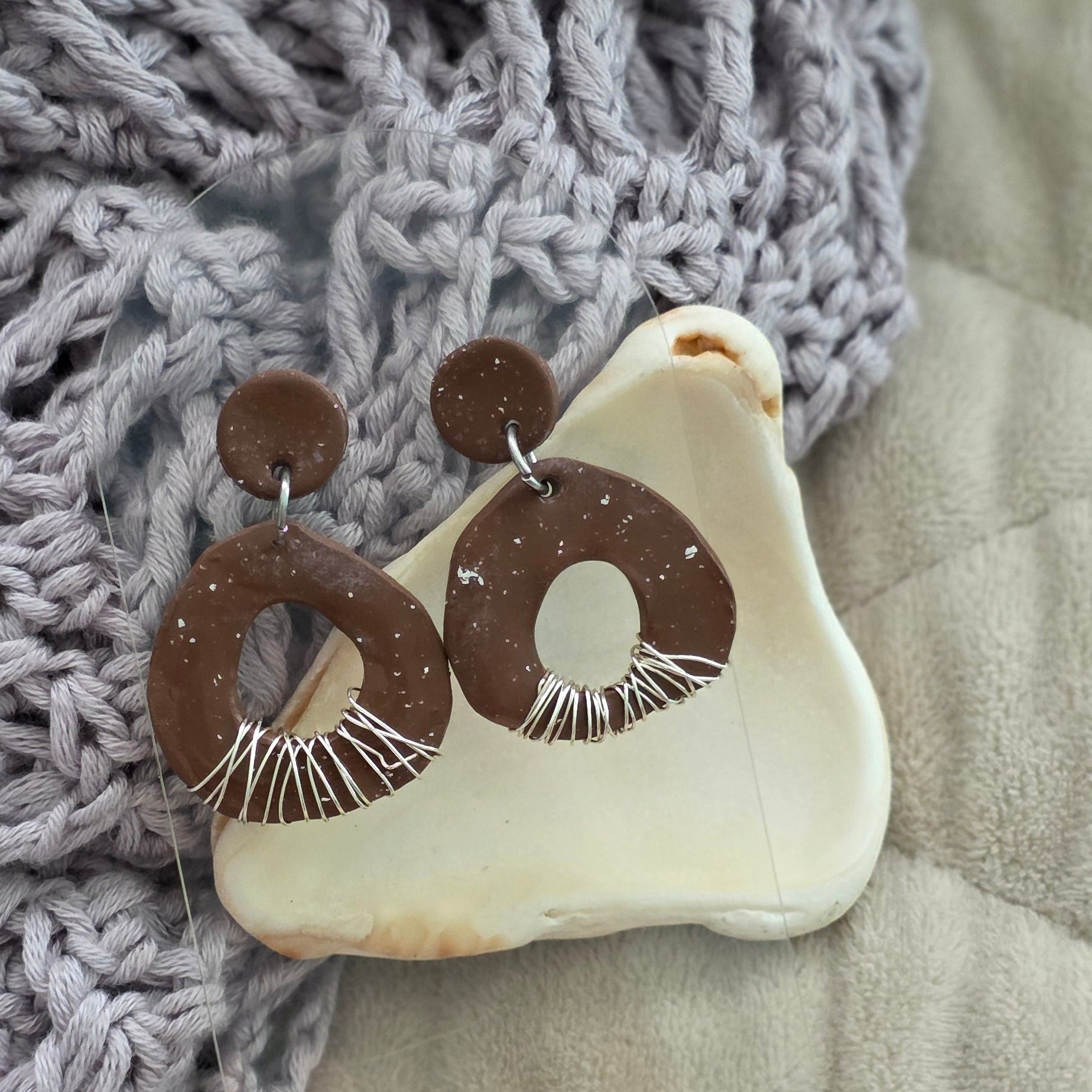 polymer clay earrings, brown earrings, handmade earrings, boho earrings, artisan jewelry, modern earrings, statement earrings, organic design earrings, unique earrings, lightweight earrings, handcrafted jewelry, neutral earrings