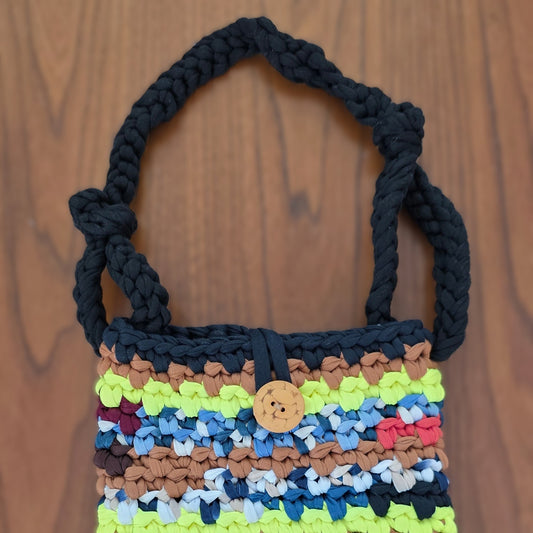 bolso de crochet
Bolso tejido a mano
Bolso trapillo
Bolso poliéster
bolso multicolor
Bolso neón
Bolso con cordón ajustable
Bolso artesanal
Crochet bag handmade
Bolso casual mujer
handmade bag
Accesorios hechos a mano
blessed knots
Bolsos tejidos Puerto Rico
Bolso colorido