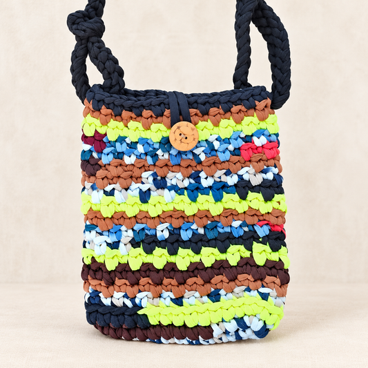 Bolso de crochê.
Bolso tecido à mão.
Bolso trapillo.
Bolso de poliéster.
Bolso multicolor.
Bolso neon.
Bolso com cordão ajustável.
Bolso artesanal.
Crochet bag handmade
Bolso casual mujer.
handmade bag
Accesorios hechos a mano
blessed knots
Bolsos tecidos, Puerto Rico.
Bolso colorido.