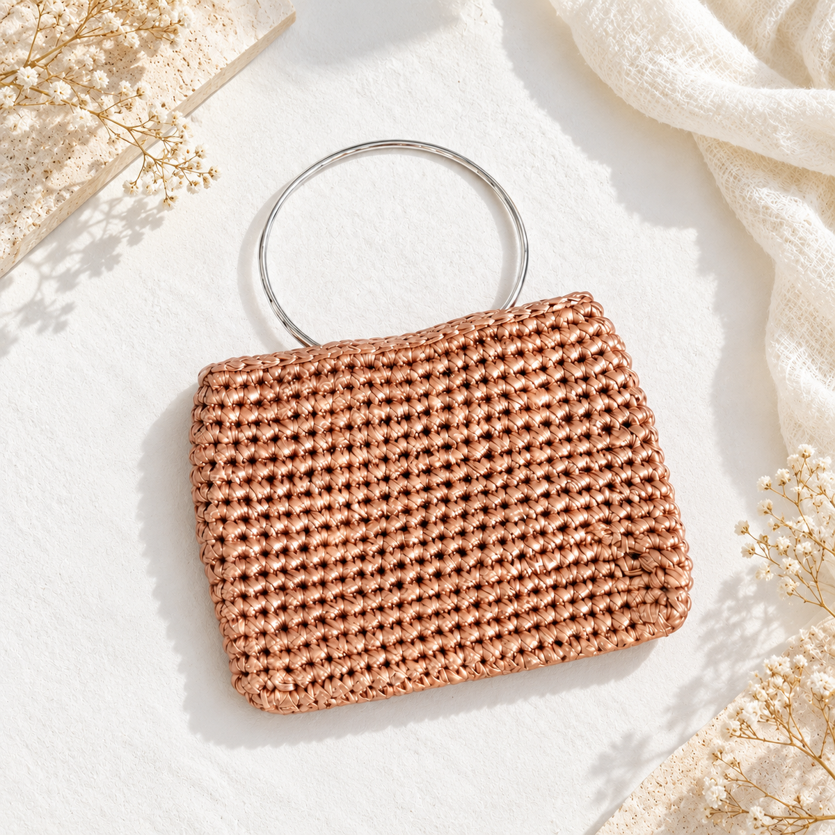 bolso de crochet
Bolso tejido a mano
Bolso metálico
Bolso rose gold
Bolso elegante mujer
Crochet bag handmade
Bolso con asas metálicas
Bolso artesanal
Bolso moderno
handmade bag
Accesorios hechos a mano
blessed knots
Bolsos tejidos Puerto Rico
Bolso de fiesta
Bolso sofisticado