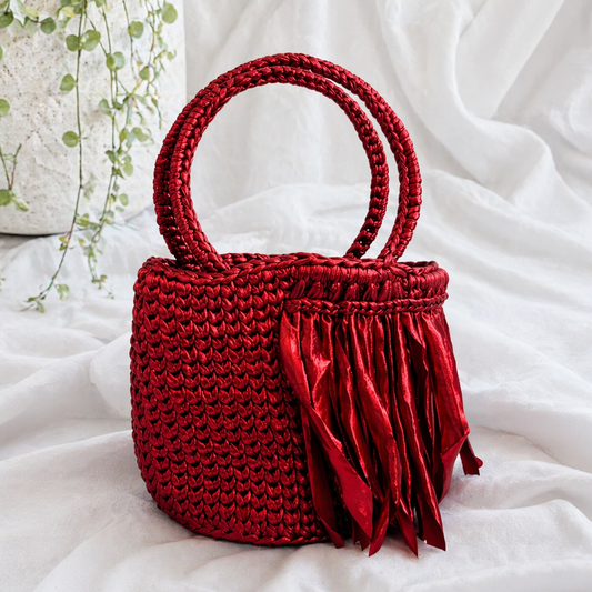 Bolso de crochet
Bolso tejido a mano
Bolso metálico
Bolso rojo brillante
Bolso elegante mujer
Crochet bag handmade
Bolso con flecos
Bolso artesanal
Bolso moderno
handmade bag
Accesorios hechos a mano
blessed knots
Bolsos tejidos Puerto Rico
Bolso de fiesta
Bolso llamativo