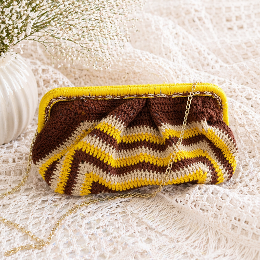 cartera crochet
bolso tejido a mano
crochet bag
handmade bag
bolso artesanal
cartera boho
shoulder bag crochet
bolso de mano
cartera tejida
bolso de hilo de algodón
handmade crochet bag
boho bag
artisan bag Puerto Rico
bolso único
sustainable fashion
Blessed Knots
bolso colores tierra
textured bag