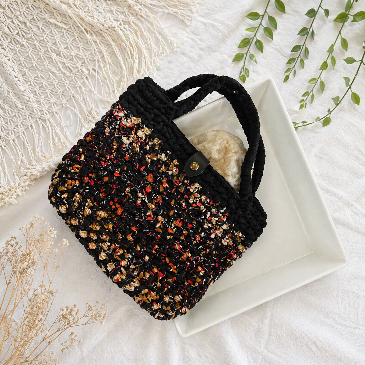bolso de crochet
Bolso tejido a mano
Bolso trapillo
Bolso poliéster
Shoulder bag mujer
Bolso artesanal
Bolso con base de faux leather.
Bolso casual
Crochet bag handmade
Bolso moderno
handmade bag
Accesorios hechos a mano
blessed knots
Bolsos tejidos Puerto Rico
Bolso resistente