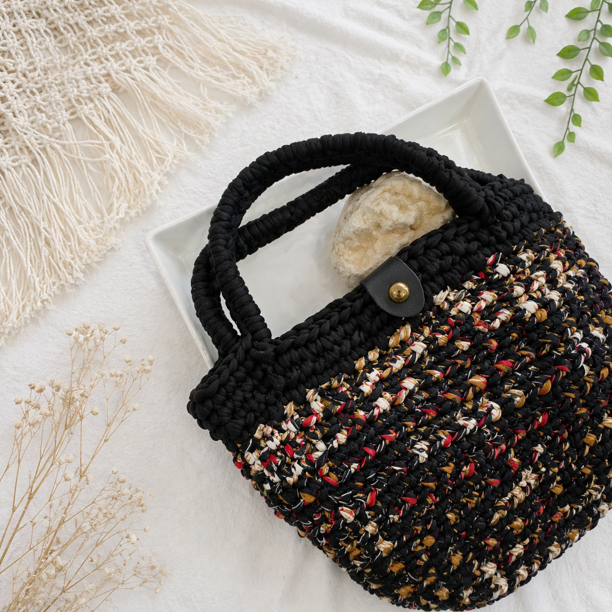 bolso de crochet
Bolso tejido a mano
Bolso trapillo
Bolso poliéster
Shoulder bag mujer
Bolso artesanal
Bolso con base de faux leather.
Bolso casual
Crochet bag handmade
Bolso moderno
handmade bag
Accesorios hechos a mano
blessed knots
Bolsos tejidos Puerto Rico
Bolso resistente